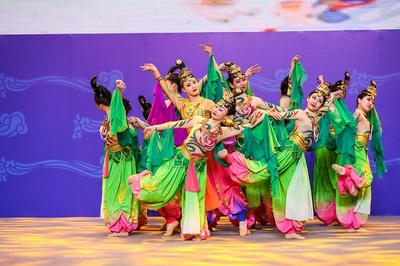 迎冬春文旅新風(fēng)，絲綢古道煥生機(jī)——記“豐收了·游甘肅”冬春文化旅游惠民活動啟動儀式暨絲綢之路(中國)旅行商大會